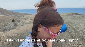 Порно видео Взрослые парни соблазнили молодых девушек и реально трахнули в горах Казахстана